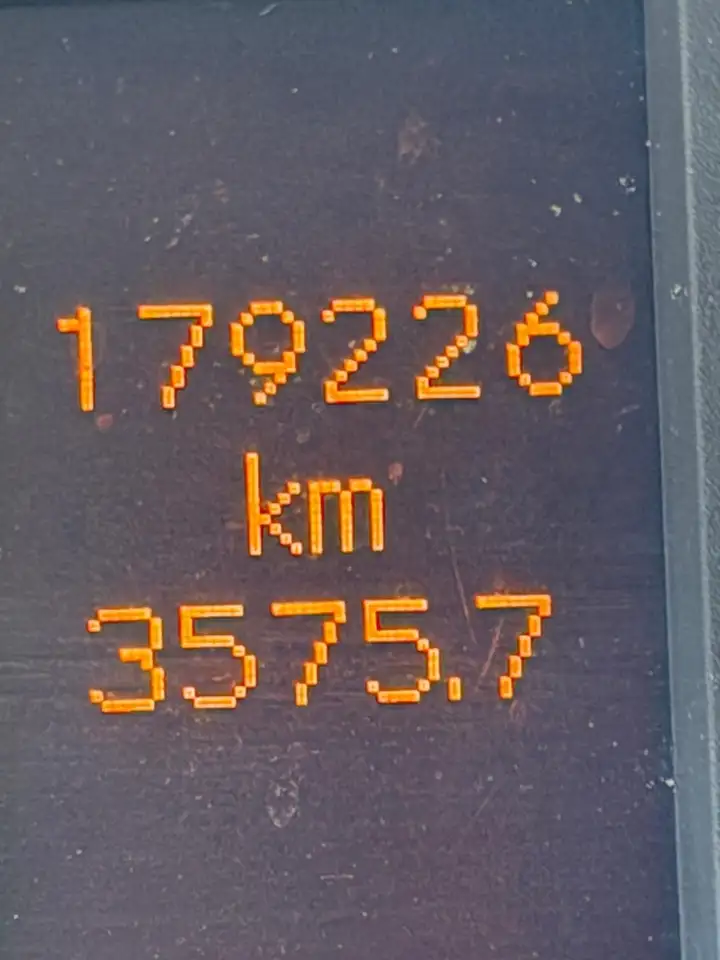 Mercedes-Benz Sprinter photo Mercedes-Benz Sprinter