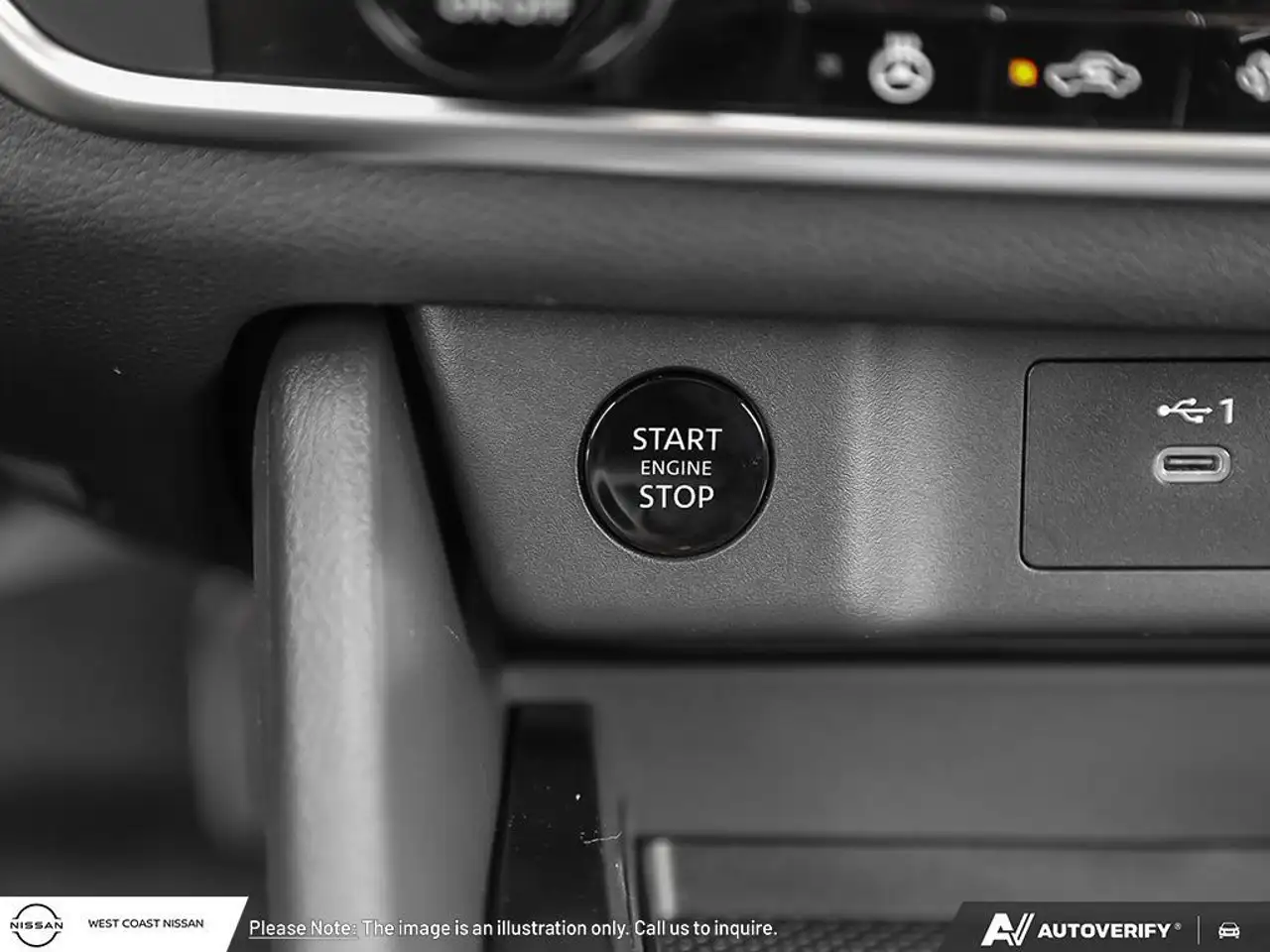 Nissan Rogue fotografie Nissan Rogue