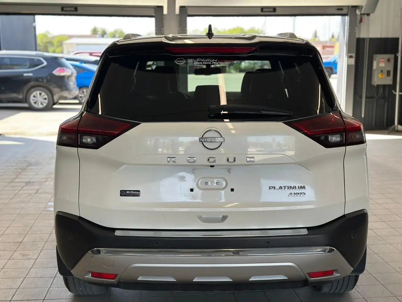 Nissan Rogue снимка Nissan Rogue