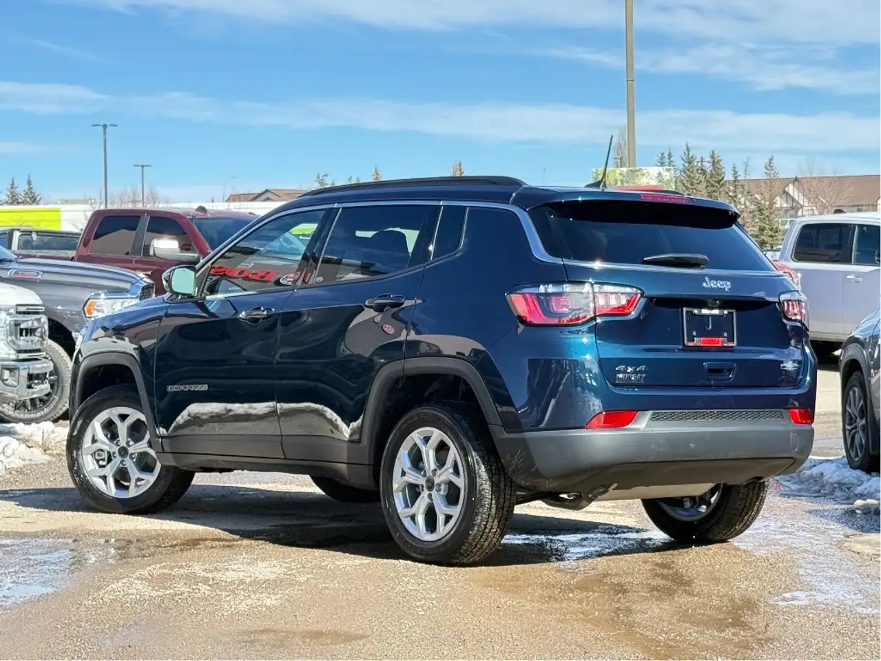 Jeep Compass photo Jeep Compass