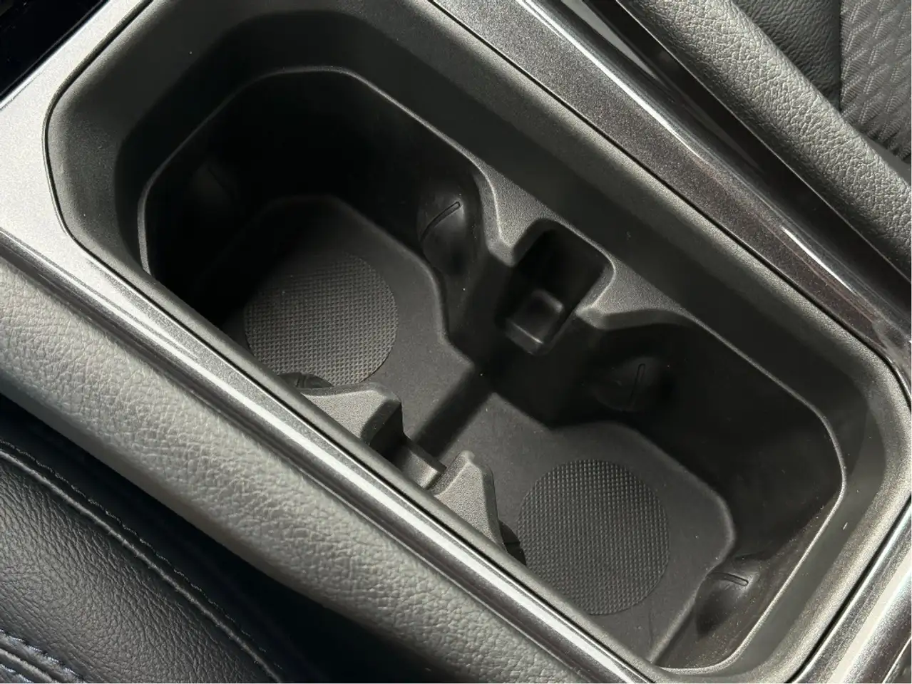 Jeep Compass photo Jeep Compass