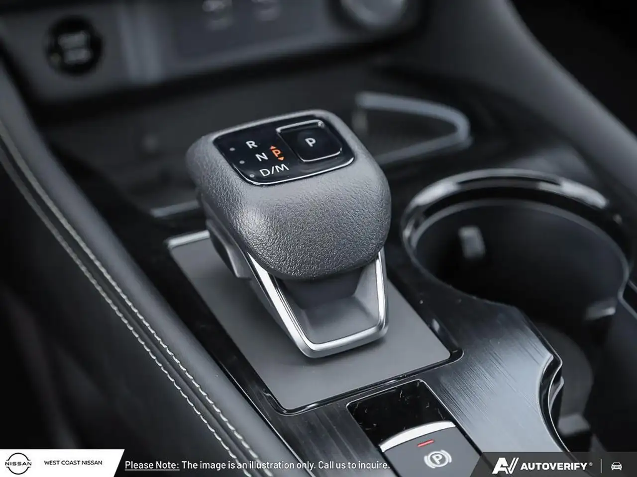 Nissan Rogue fotografie Nissan Rogue