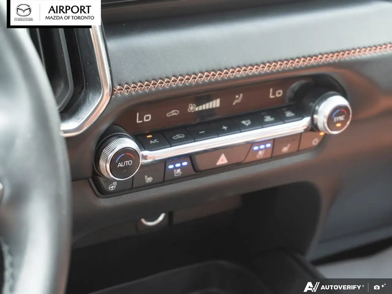 Mazda CX-50 photo Mazda CX-50