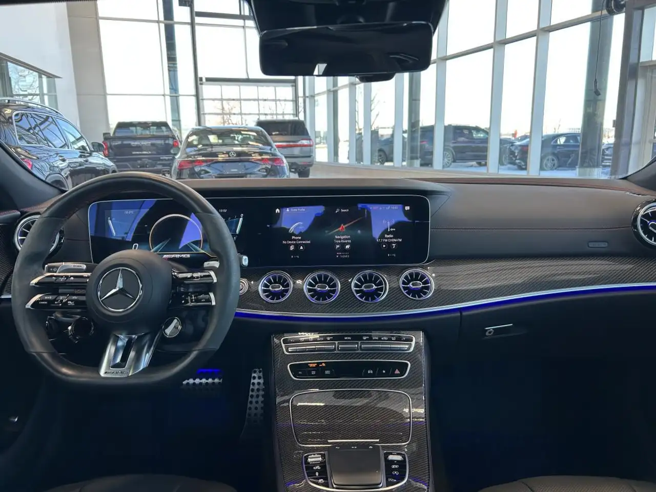 Mercedes-Benz CLS снимка Mercedes-Benz CLS