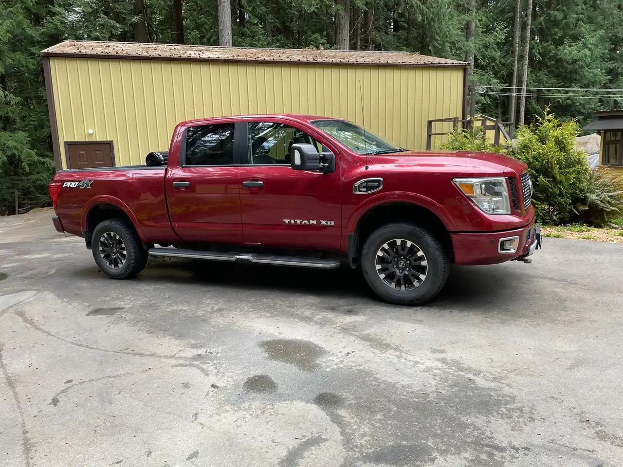 2016 Nissan Titan