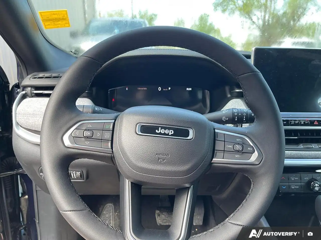 Jeep Compass photo Jeep Compass
