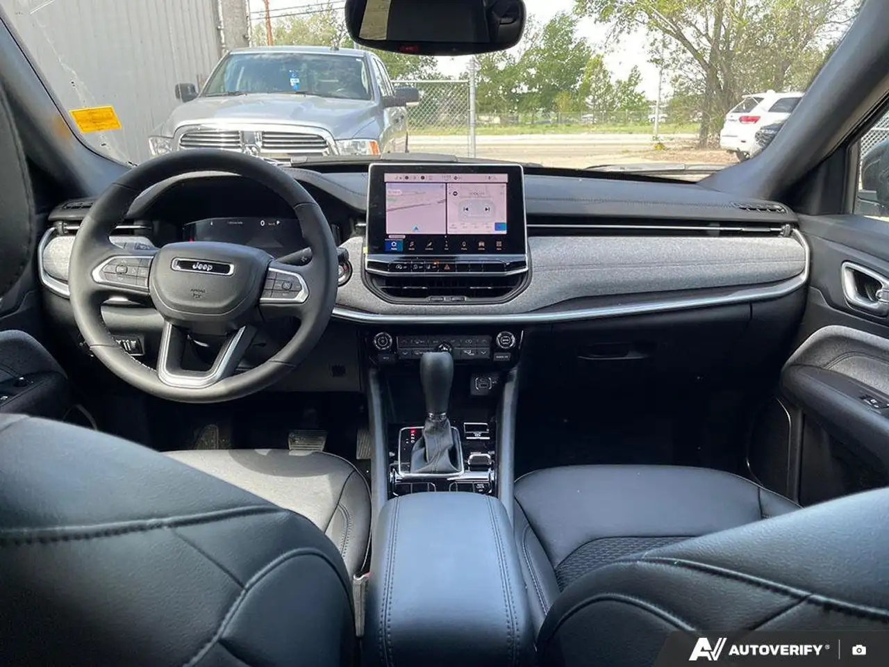 Jeep Compass photo Jeep Compass