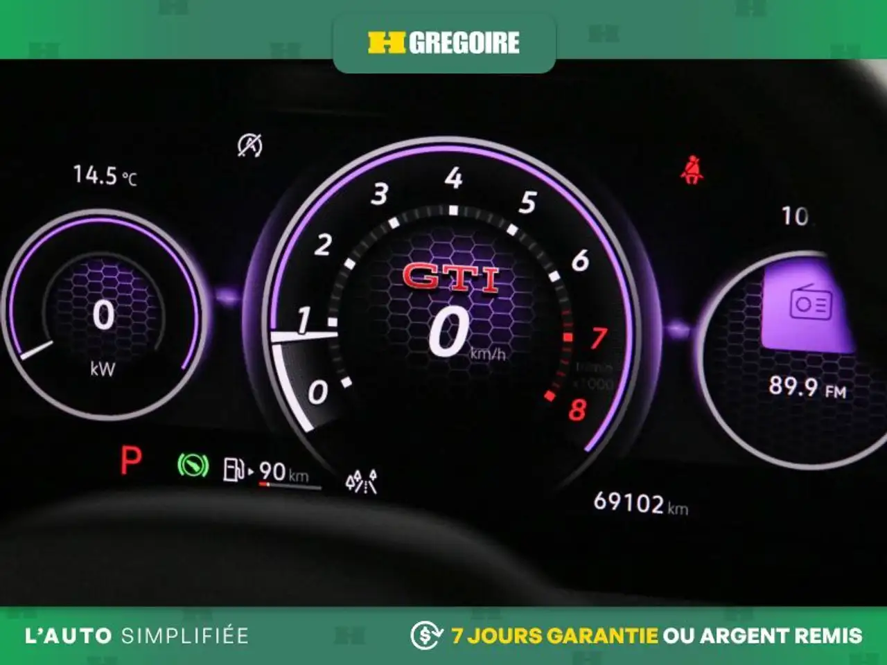 Volkswagen Golf GTI снимка Volkswagen Golf GTI
