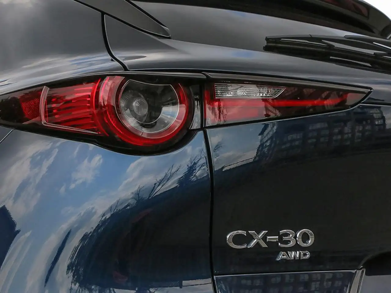 Mazda CX-30 photo Mazda CX-30