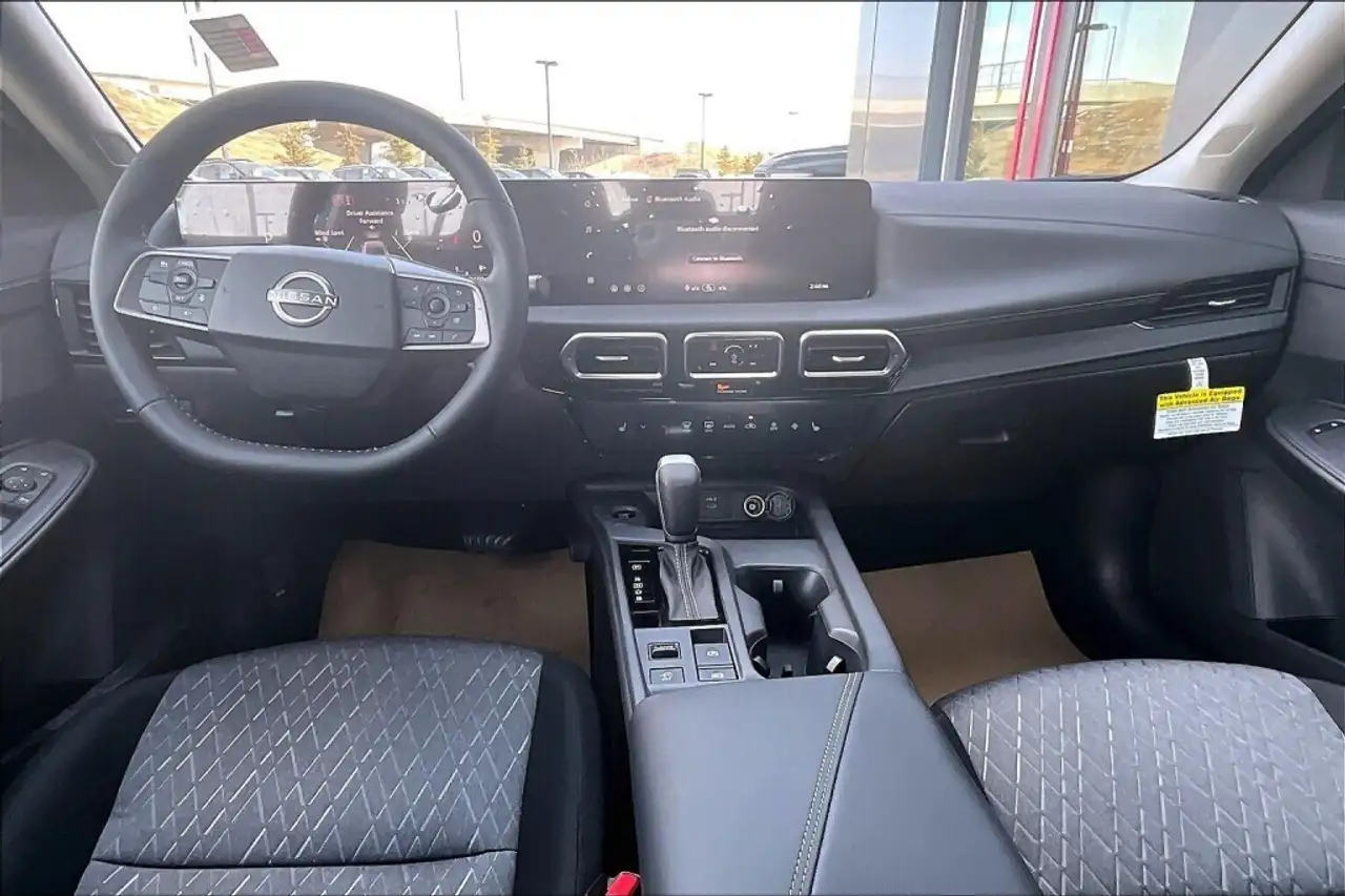 Nissan Sentra fotografie Nissan Sentra