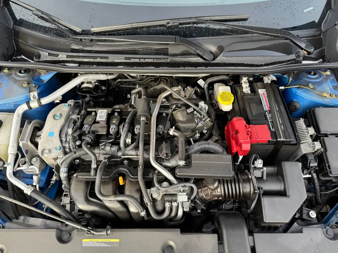 Nissan Sentra снимка Nissan Sentra