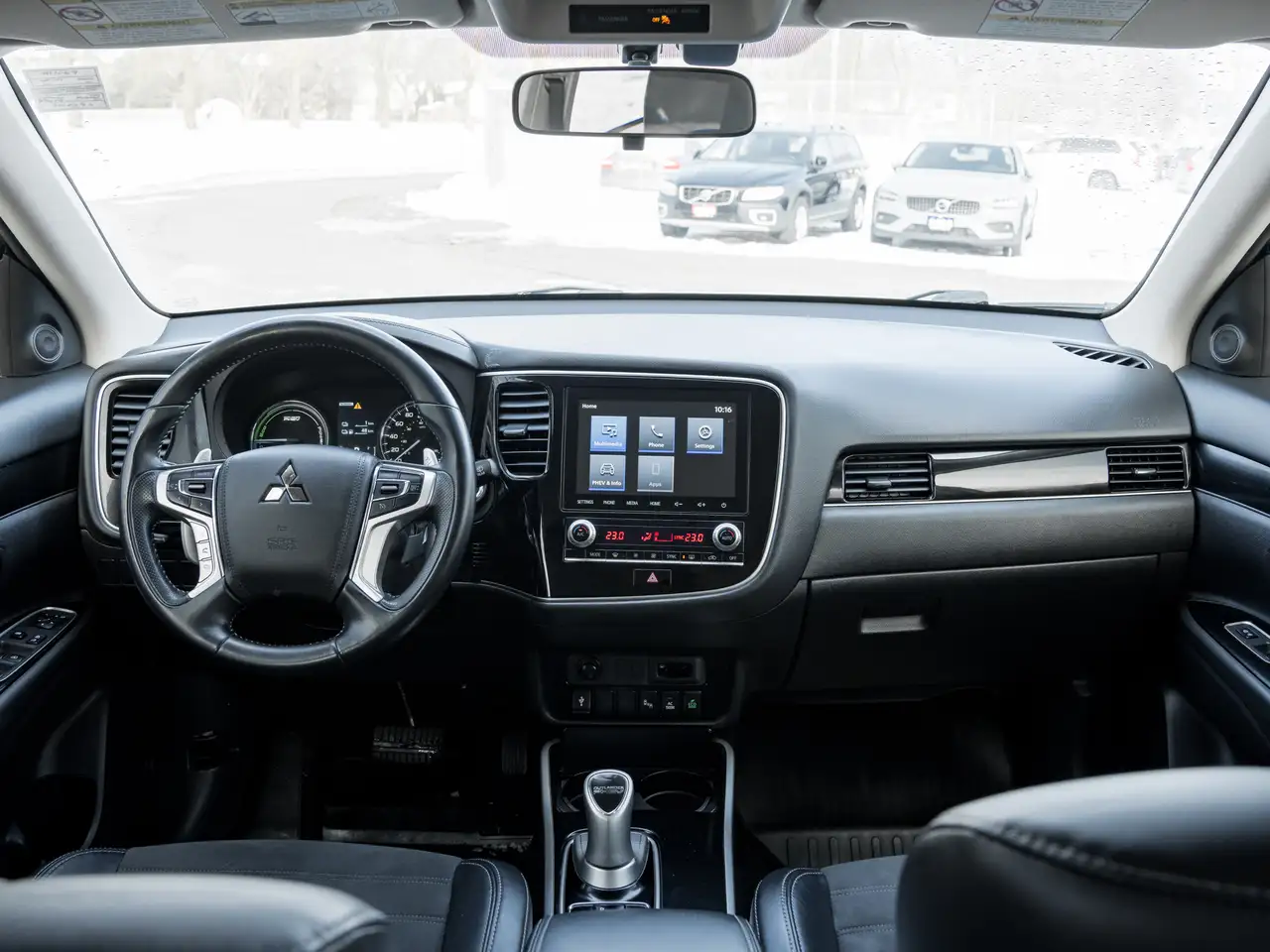 Mitsubishi Outlander fotografie Mitsubishi Outlander