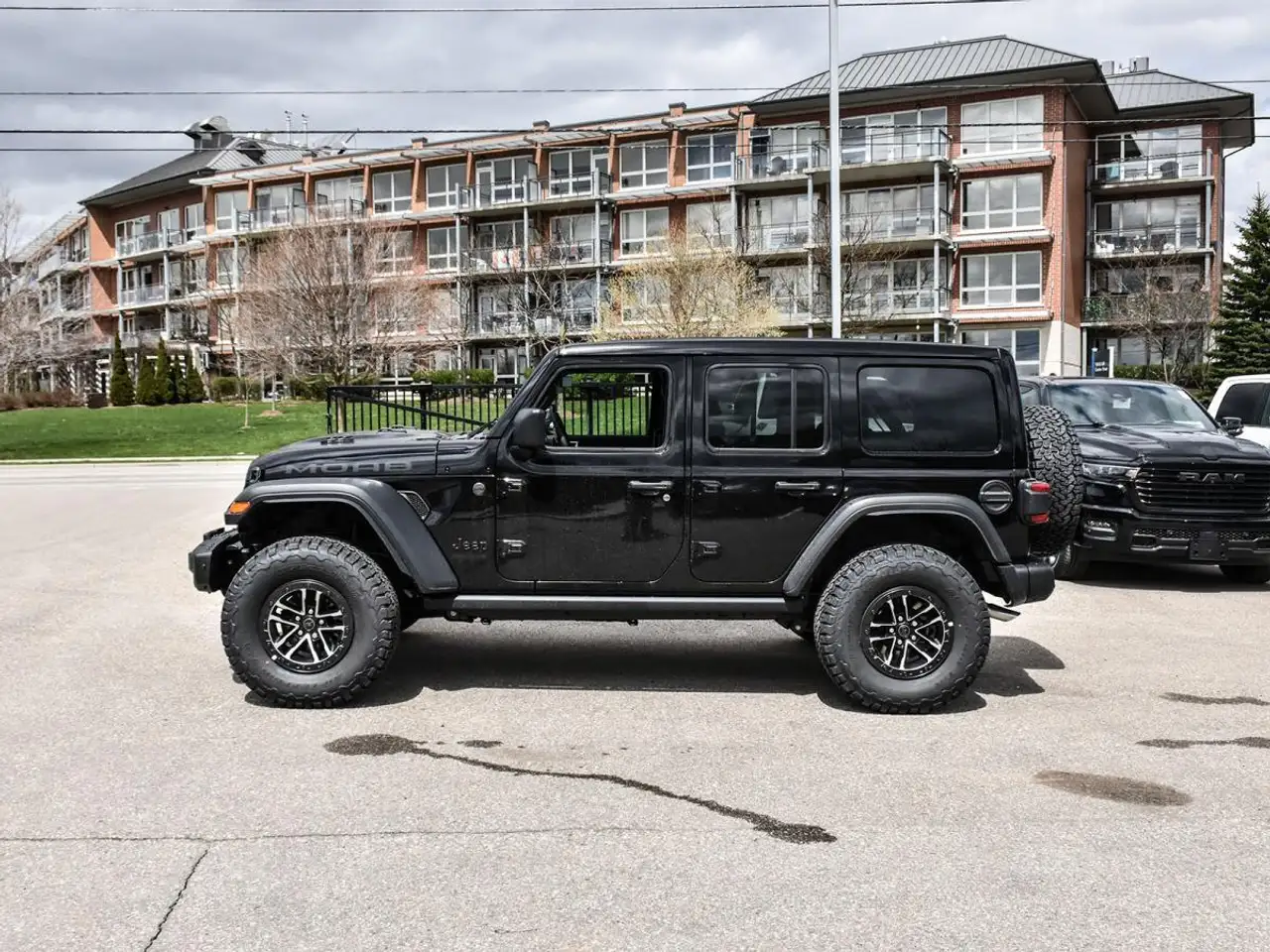 Jeep Wrangler снимка Jeep Wrangler