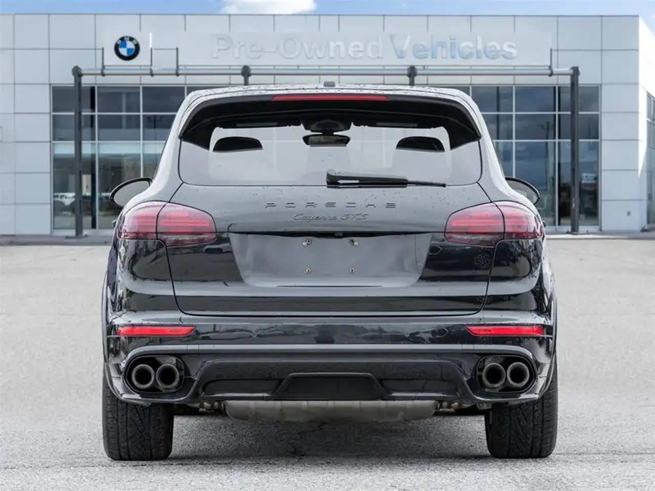 Porsche Cayenne снимка Porsche Cayenne