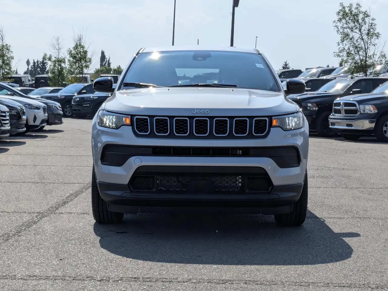 Jeep Compass photo Jeep Compass