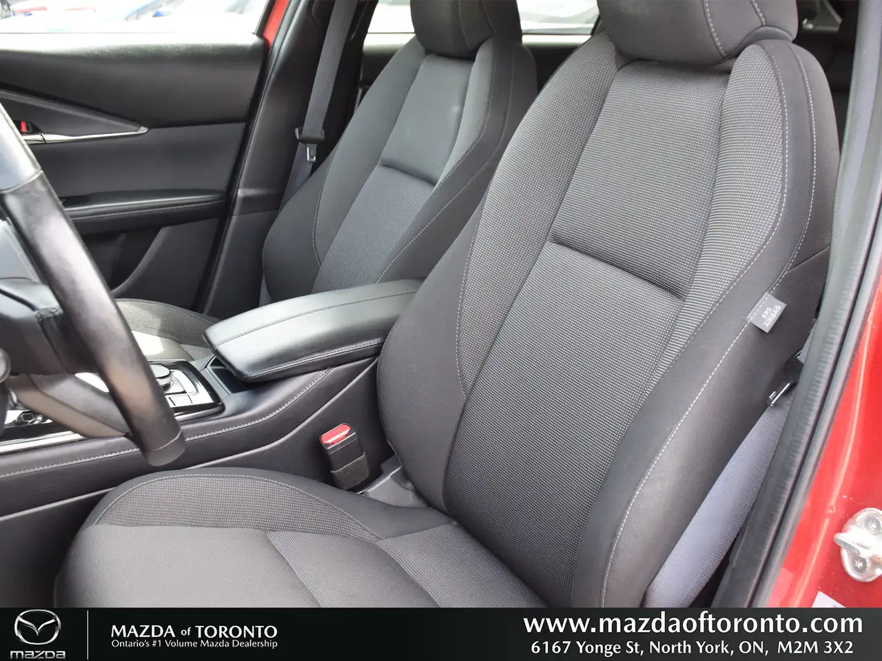 Mazda CX-30 photo Mazda CX-30