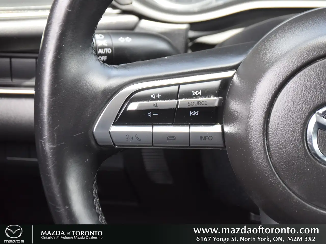 Mazda CX-30 photo Mazda CX-30