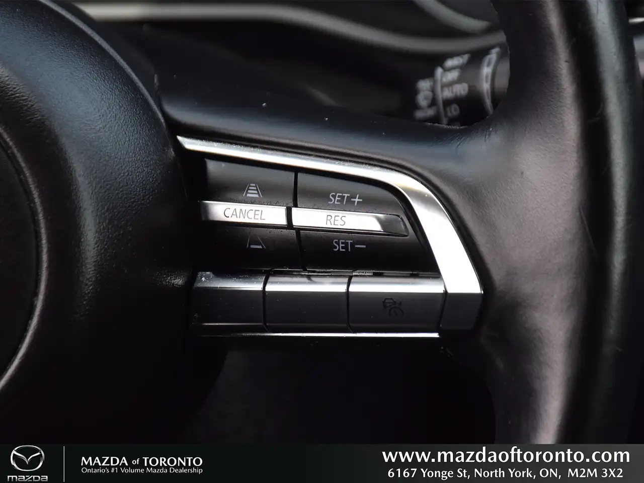 Mazda CX-30 photo Mazda CX-30