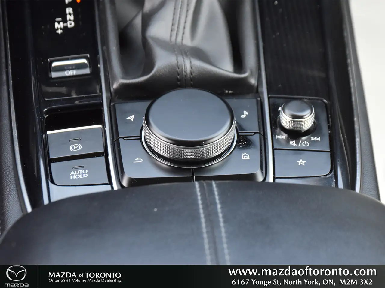 Mazda CX-30 photo Mazda CX-30