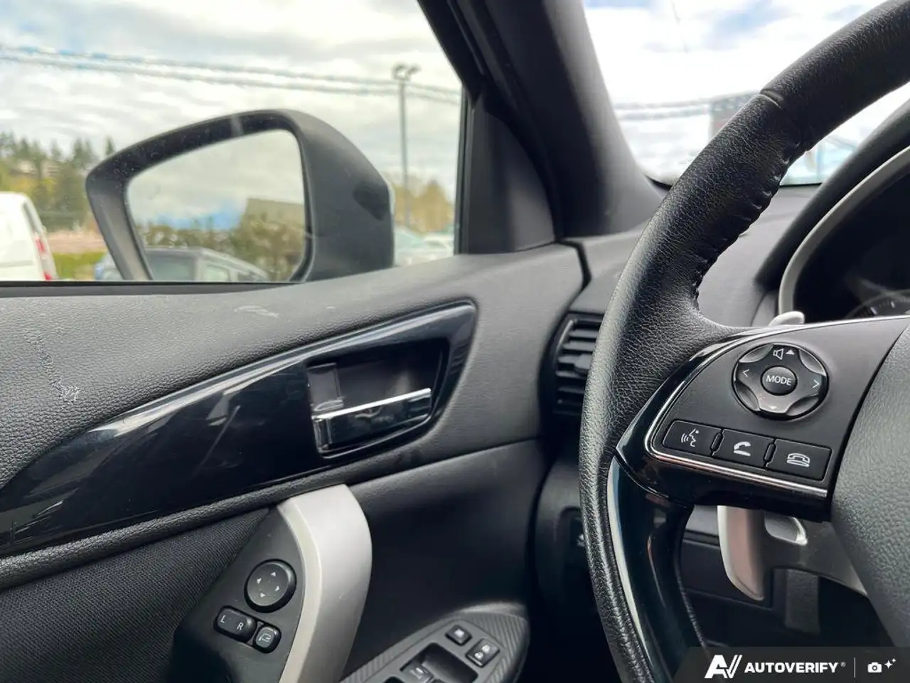 Mitsubishi Eclipse Cross photo Mitsubishi Eclipse Cross
