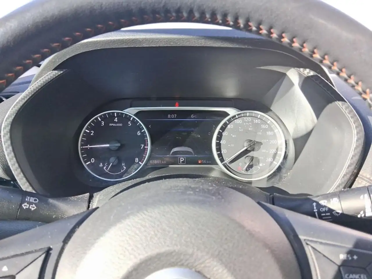 Nissan Sentra снимка Nissan Sentra