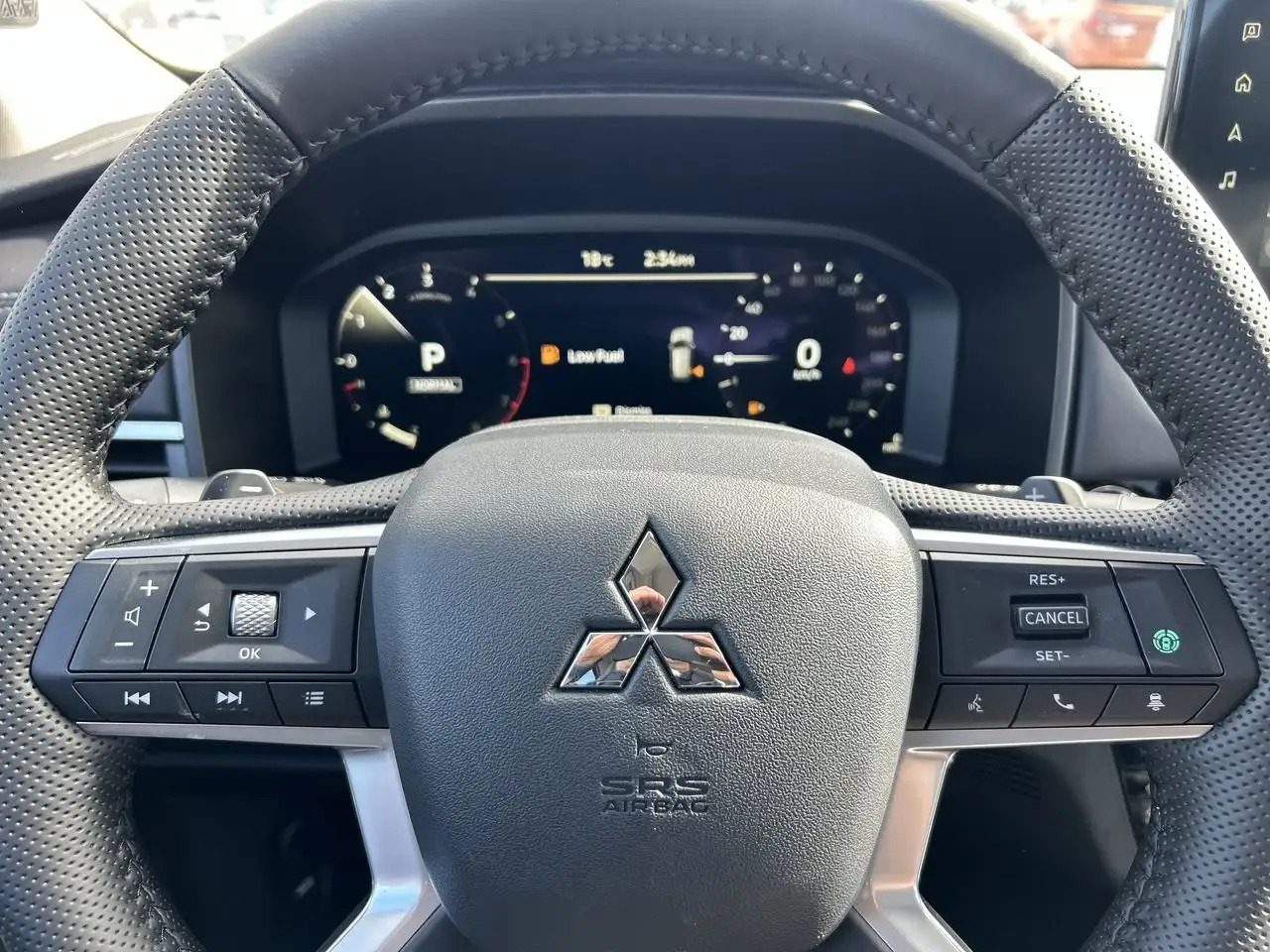 Mitsubishi Outlander fotografie Mitsubishi Outlander