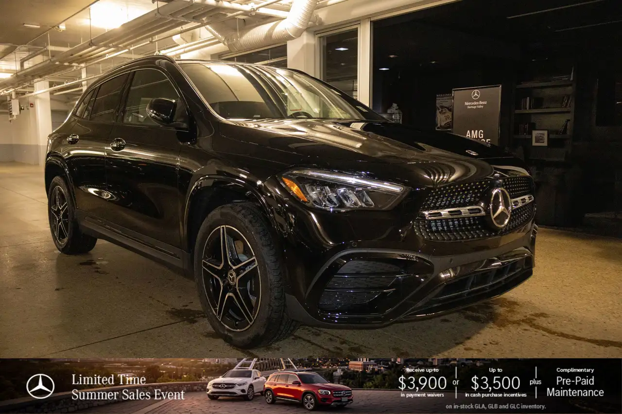 Mercedes-Benz GLA снимка Mercedes-Benz GLA