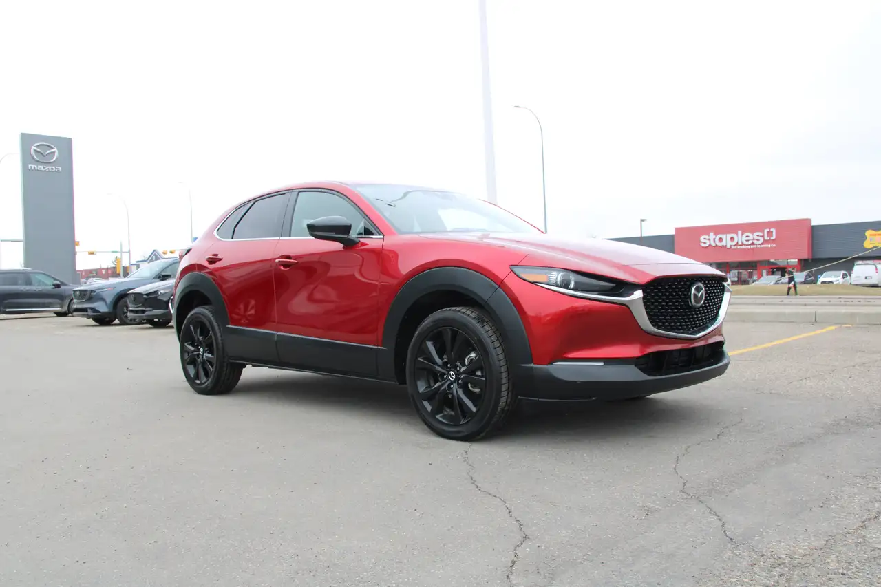 Mazda CX-30 photo Mazda CX-30