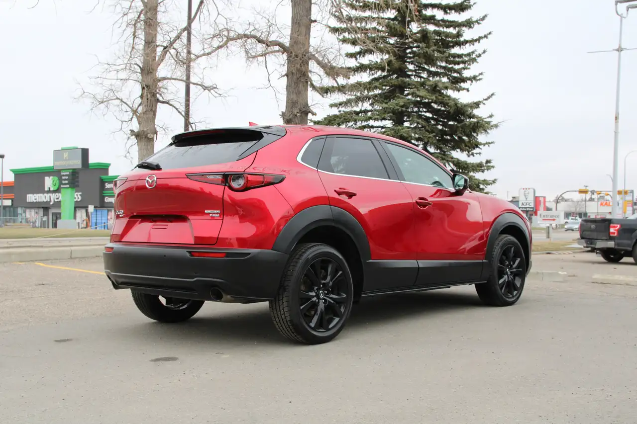 Mazda CX-30 photo Mazda CX-30