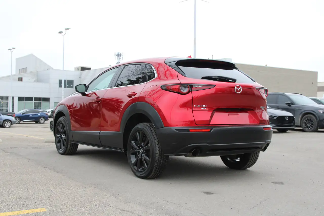 Mazda CX-30 photo Mazda CX-30