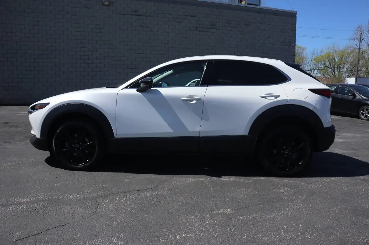 Mazda CX-30 снимка Mazda CX-30