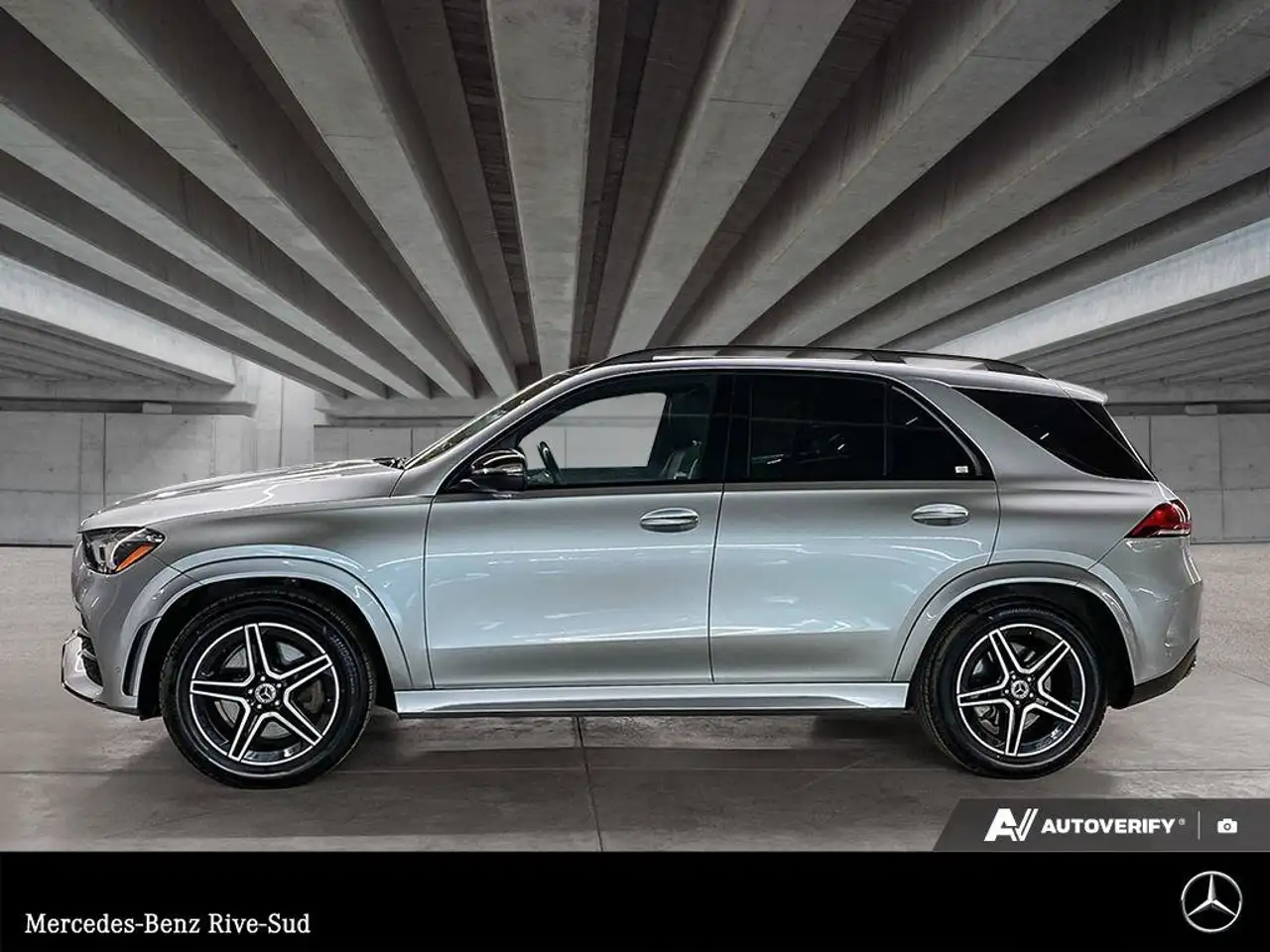 Mercedes-Benz GLE снимка Mercedes-Benz GLE