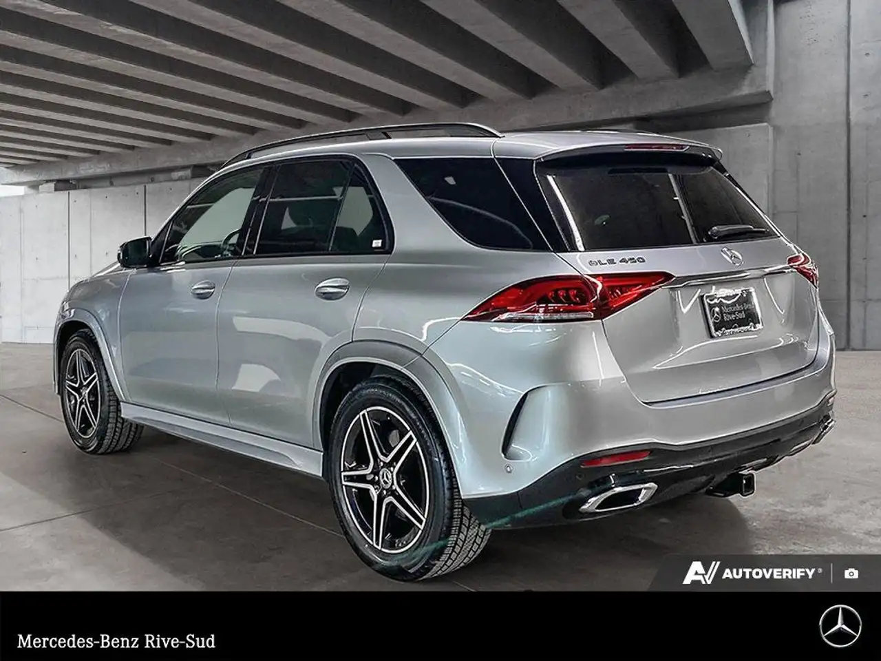 Mercedes-Benz GLE снимка Mercedes-Benz GLE