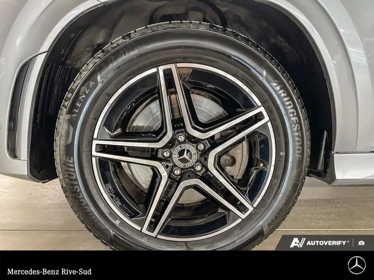Mercedes-Benz GLE снимка Mercedes-Benz GLE