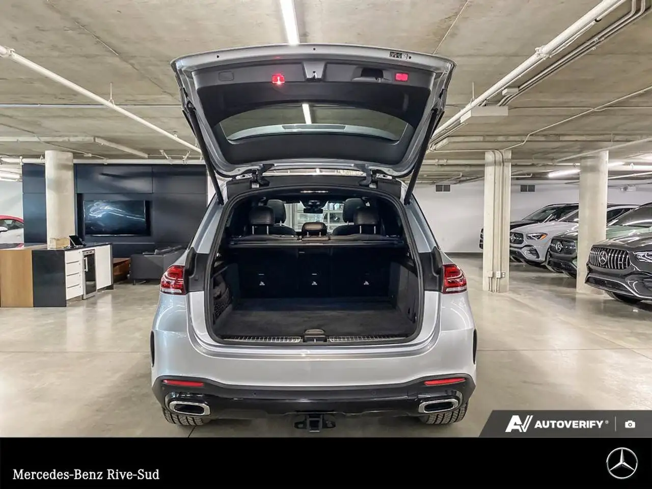 Mercedes-Benz GLE снимка Mercedes-Benz GLE