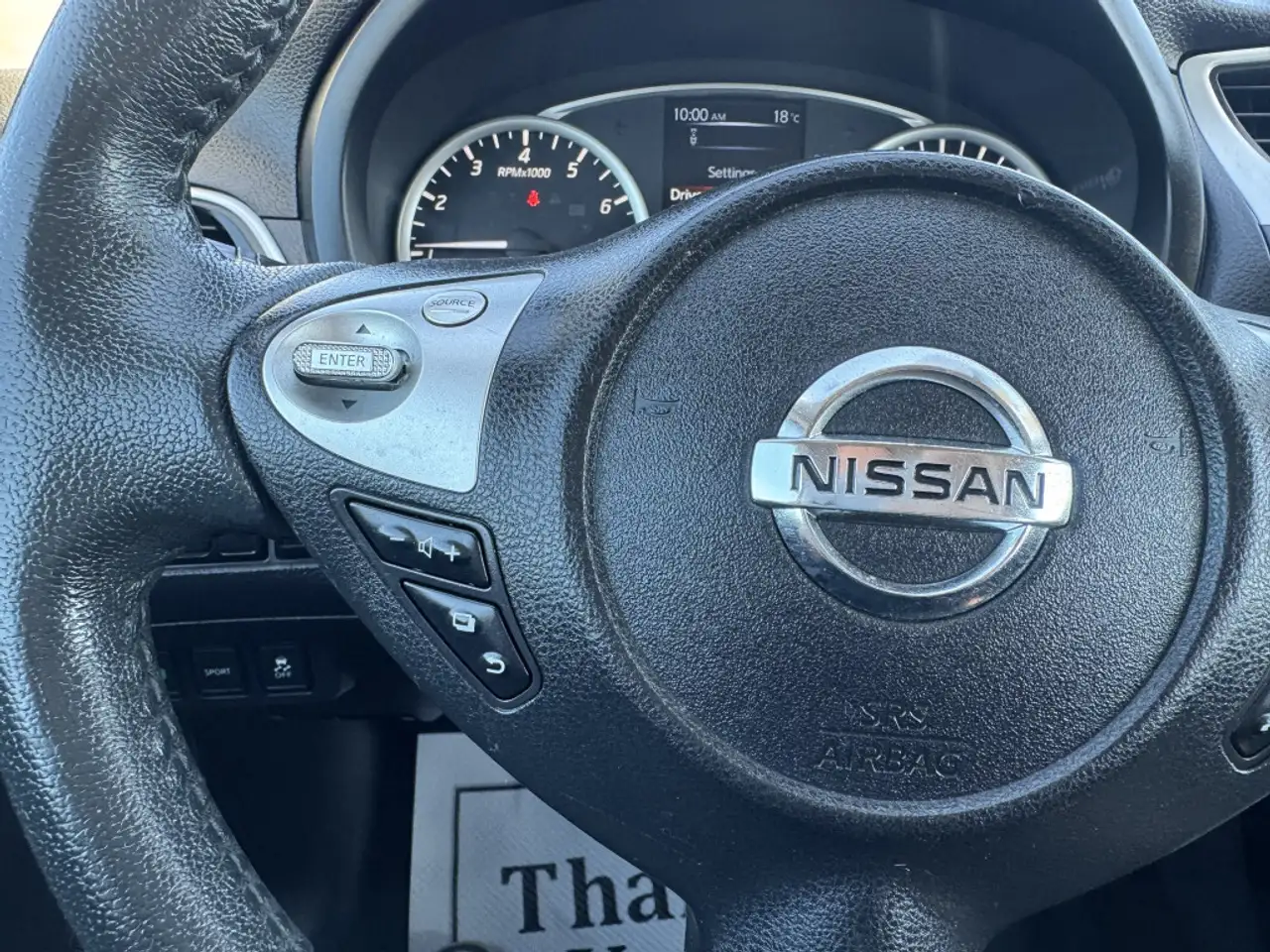 Nissan Sentra fotografie Nissan Sentra