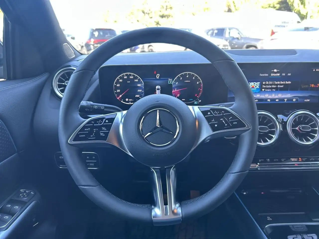 Mercedes-Benz GLA fotografie Mercedes-Benz GLA