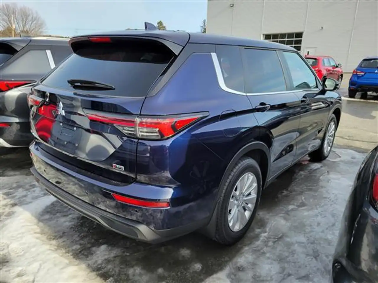 Mitsubishi Outlander fotografie Mitsubishi Outlander