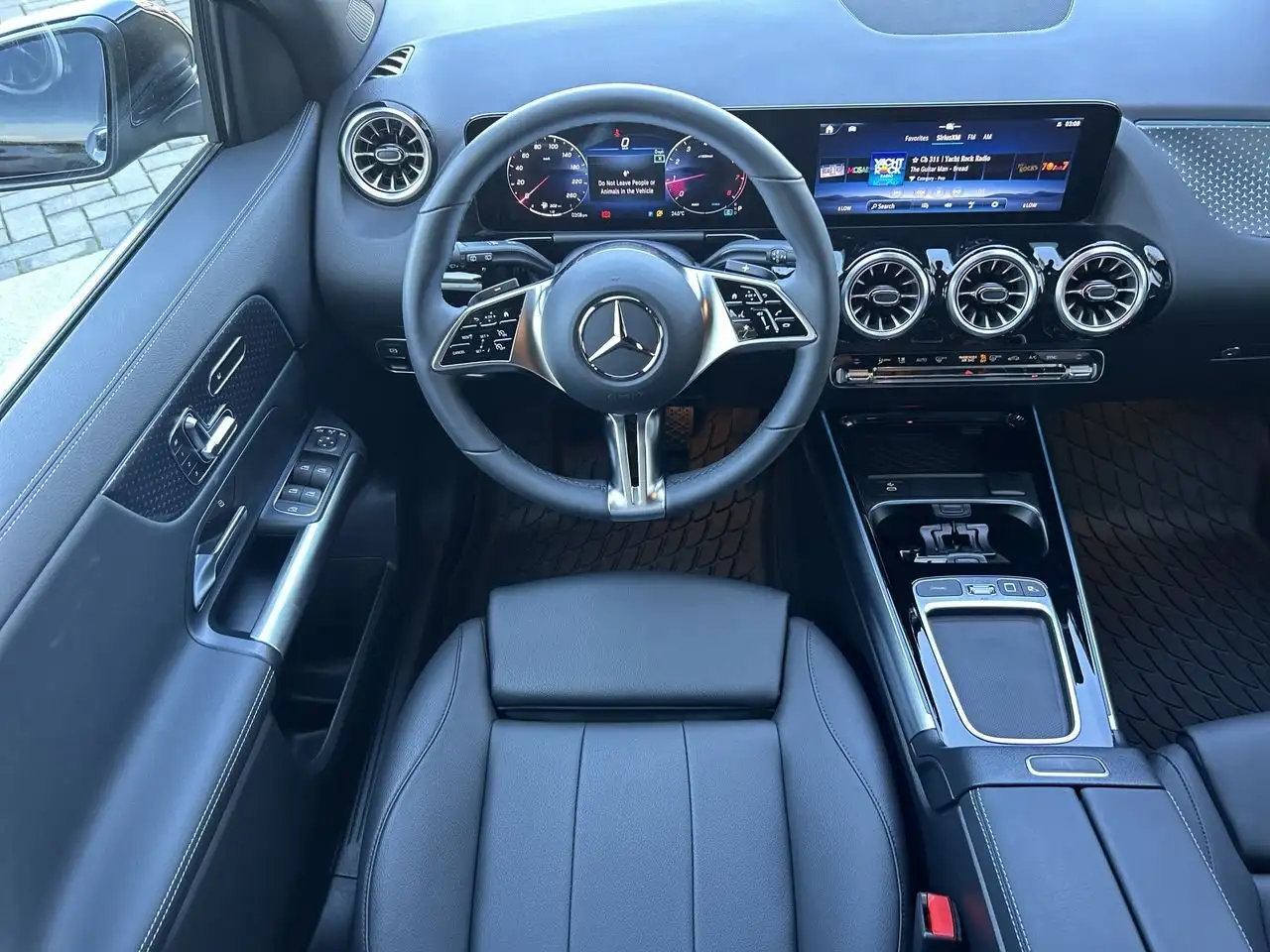 Mercedes-Benz GLA fotografie Mercedes-Benz GLA