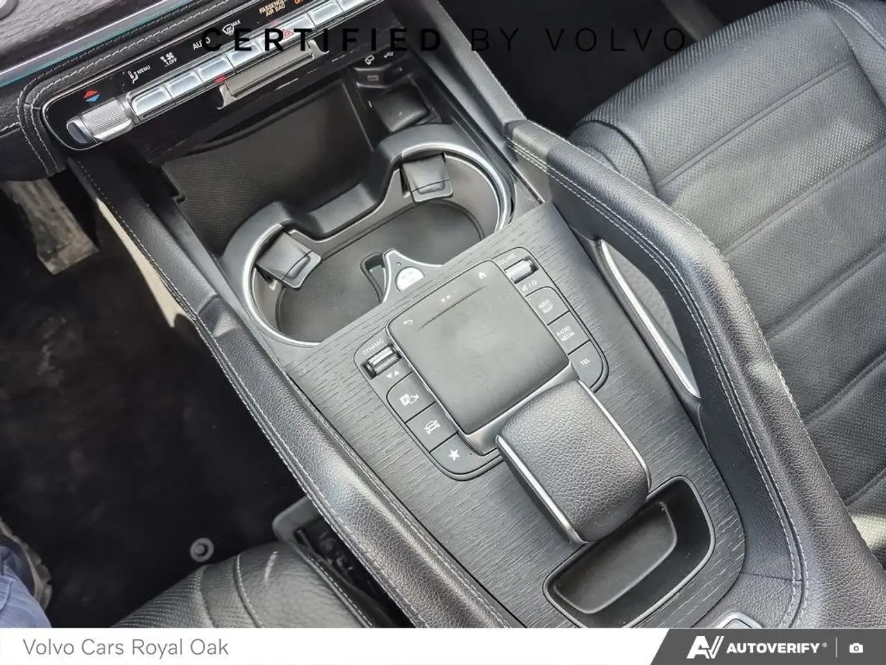 Mercedes-Benz GLE снимка Mercedes-Benz GLE