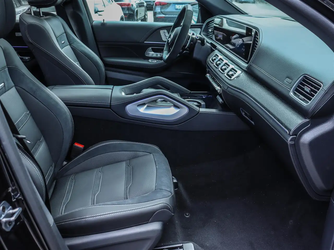 Mercedes-Benz GLE снимка Mercedes-Benz GLE