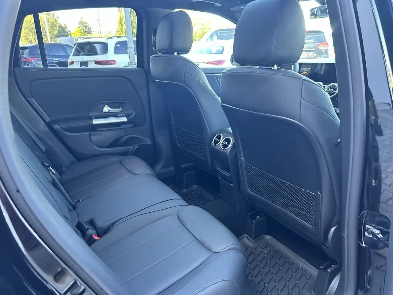 Mercedes-Benz GLA fotografie Mercedes-Benz GLA
