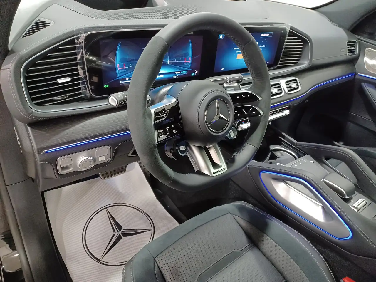 Mercedes-Benz GLE снимка Mercedes-Benz GLE