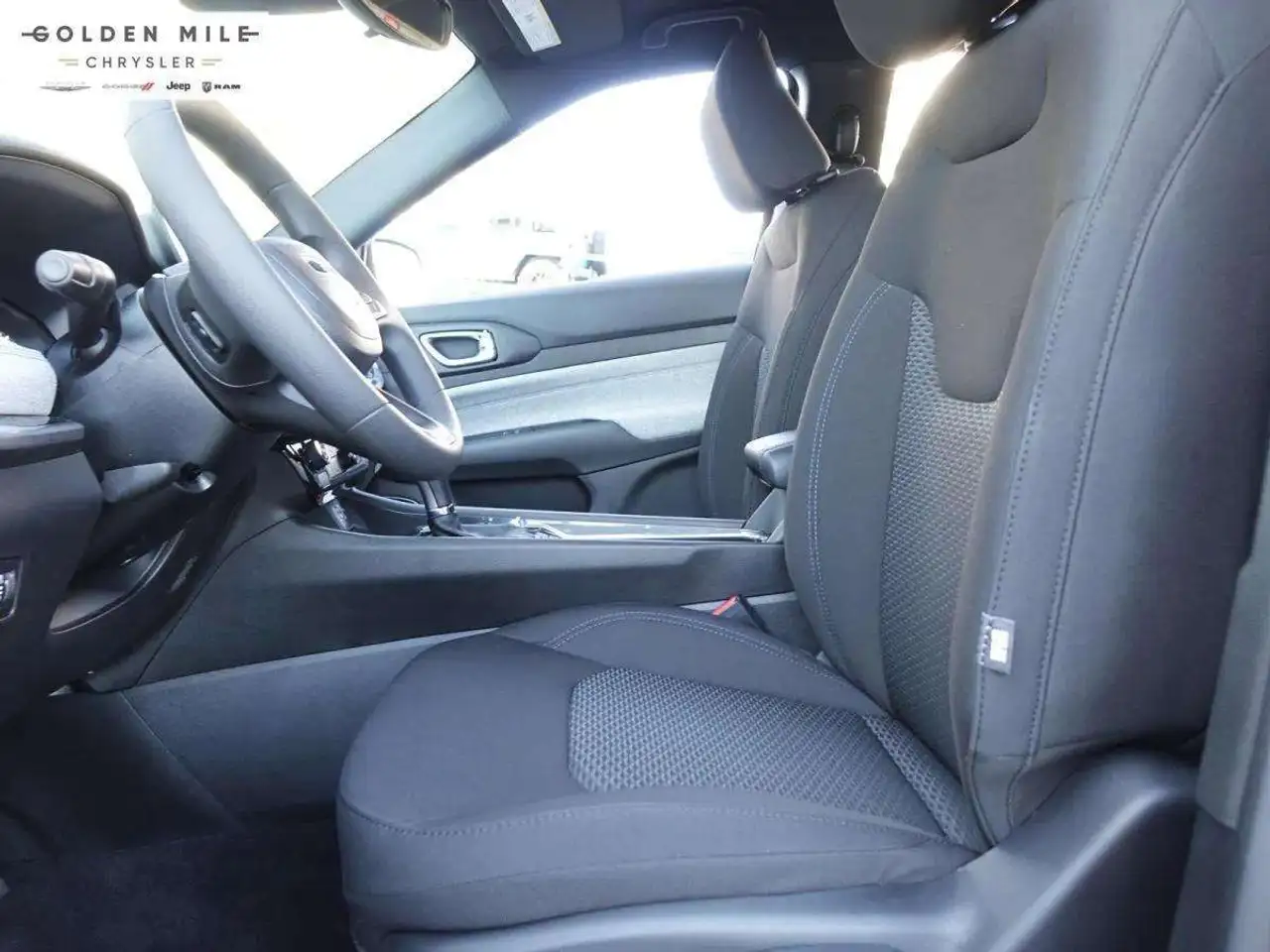 Jeep Compass photo Jeep Compass