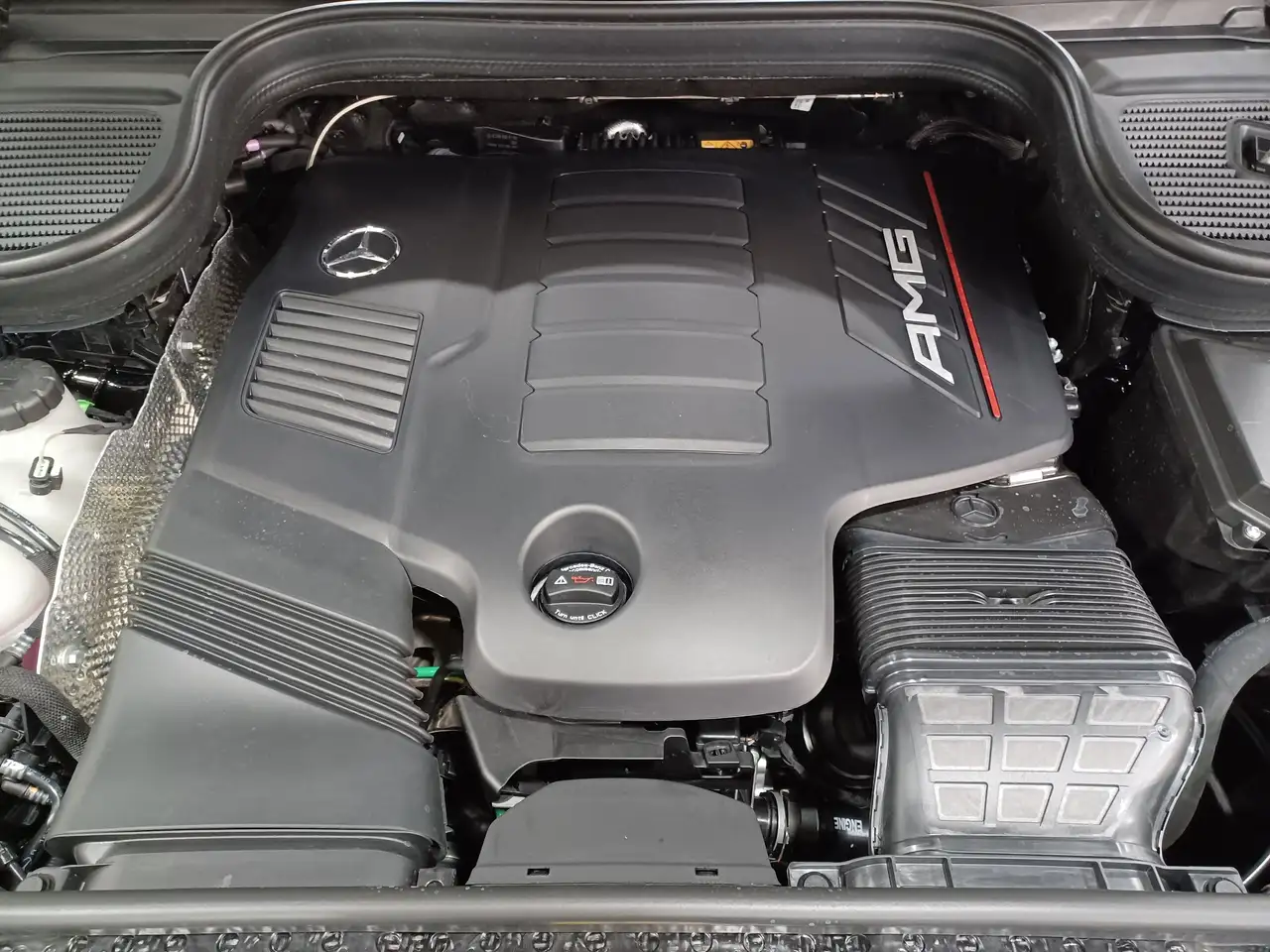 Mercedes-Benz GLE снимка Mercedes-Benz GLE