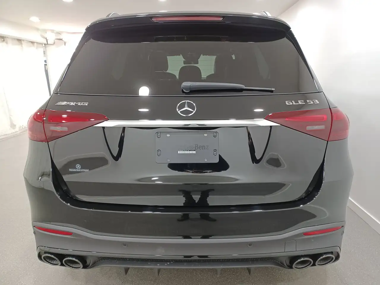 Mercedes-Benz GLE снимка Mercedes-Benz GLE