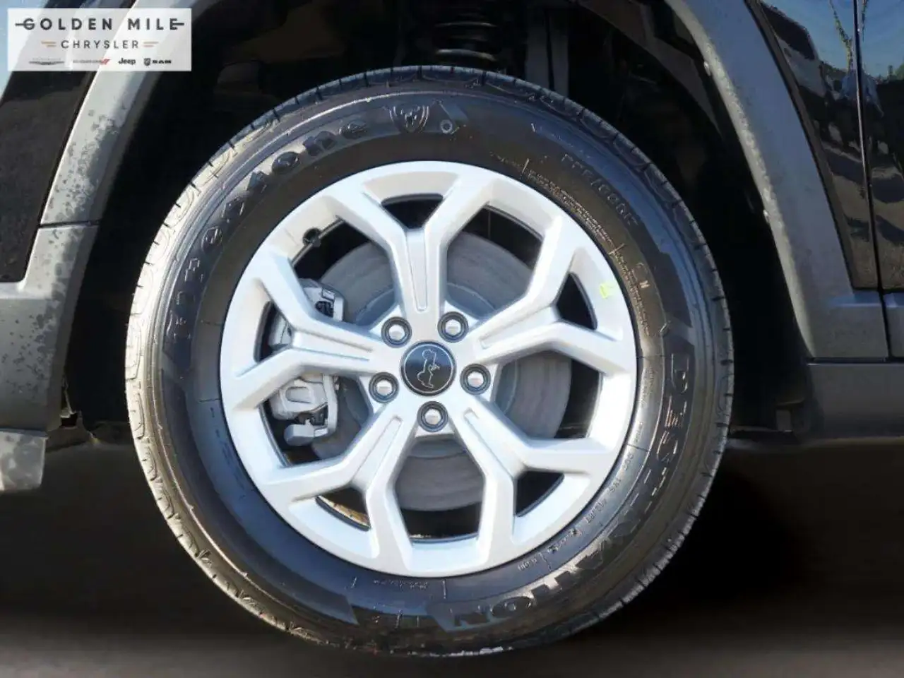 Jeep Compass photo Jeep Compass