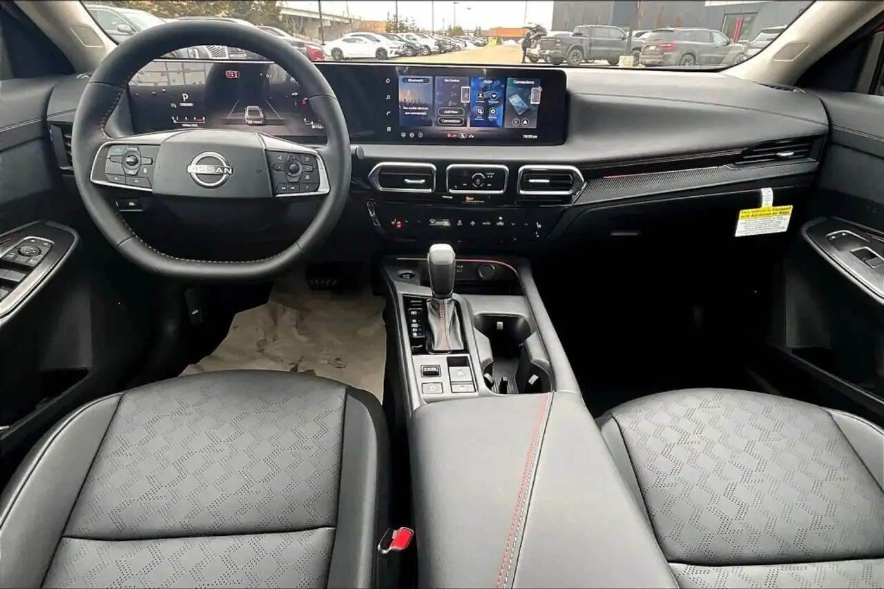 Nissan Sentra fotografie Nissan Sentra