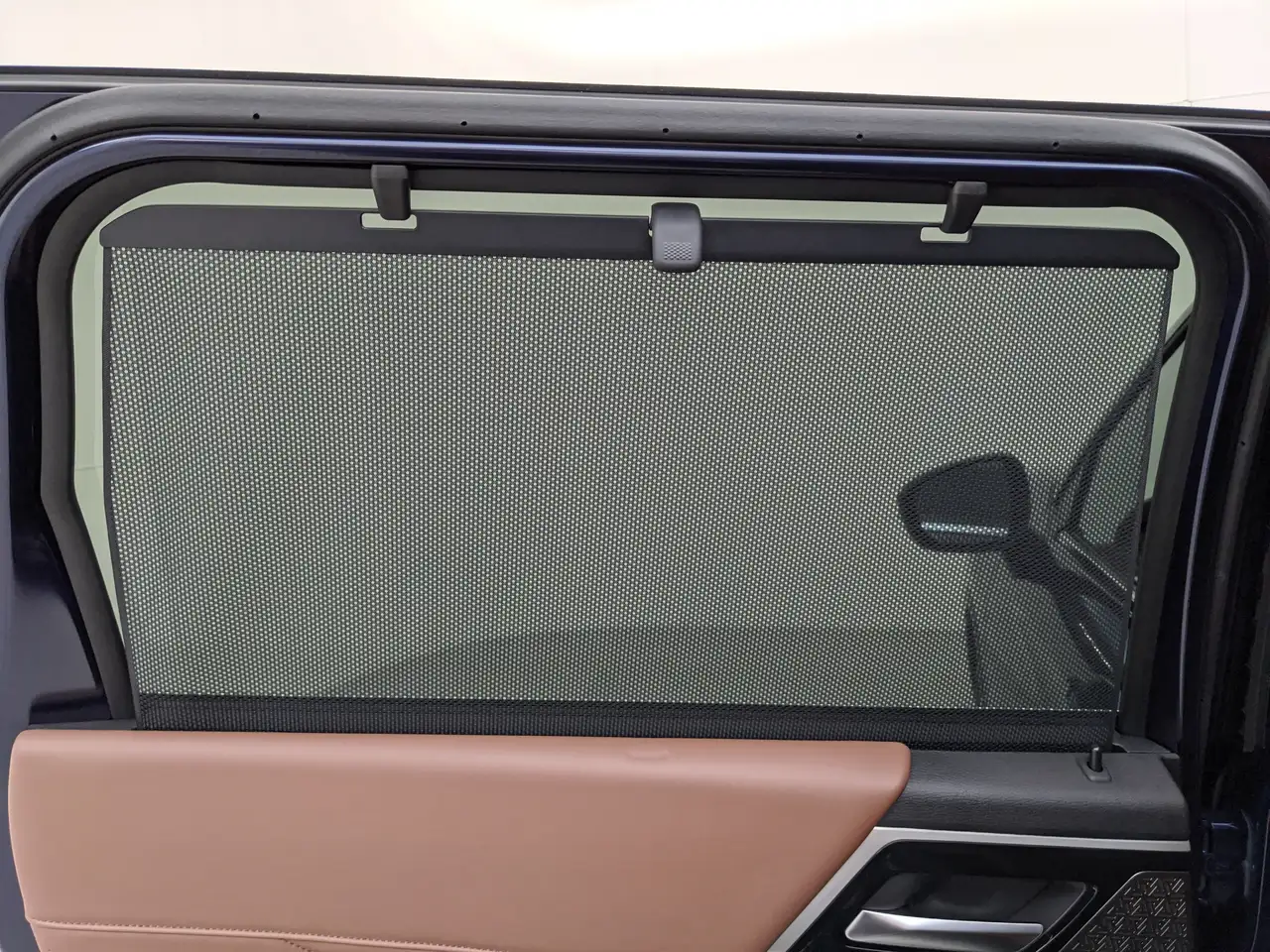 Mitsubishi Outlander снимка Mitsubishi Outlander