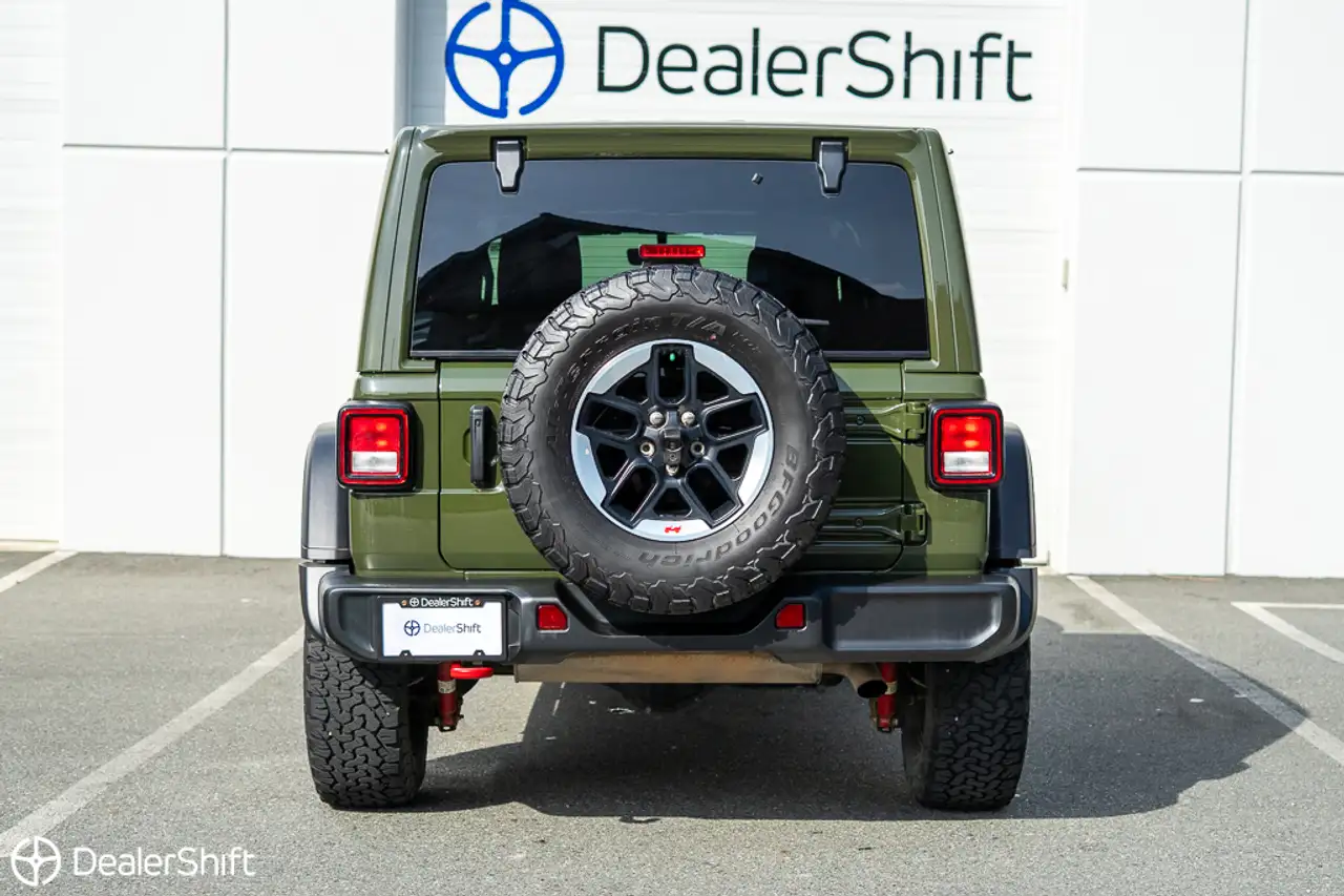 Jeep Wrangler снимка Jeep Wrangler